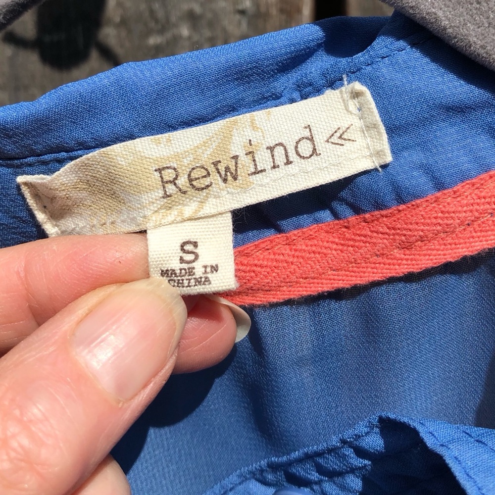 Rewind sleeveless button up blue top size small - Picture 3 of 15